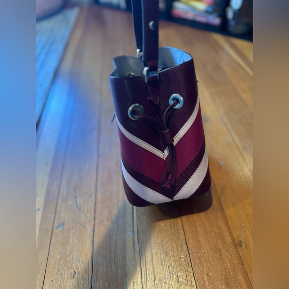 Kate Spade Burgundy and Cream Chevron Crossbody Bag - Picture 7 of 8